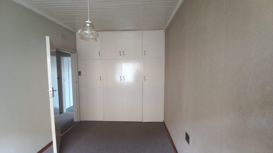 2 Bedroom Property for Sale in Potchefstroom North North West